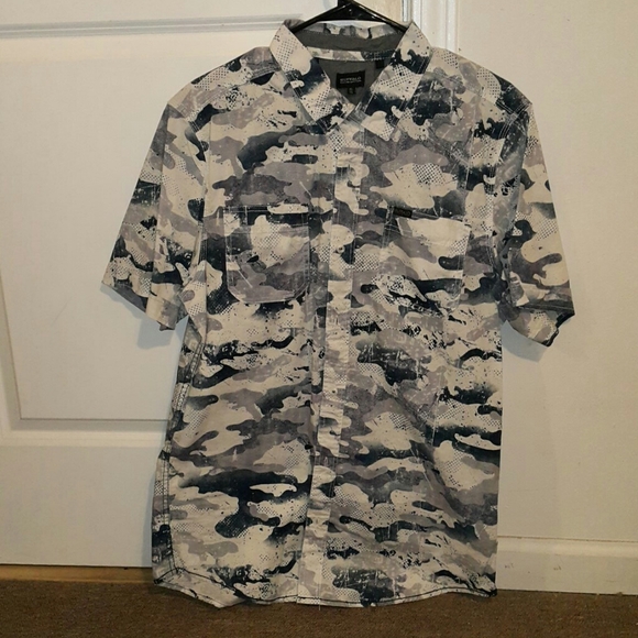 Shirt - Picture 2 of 2